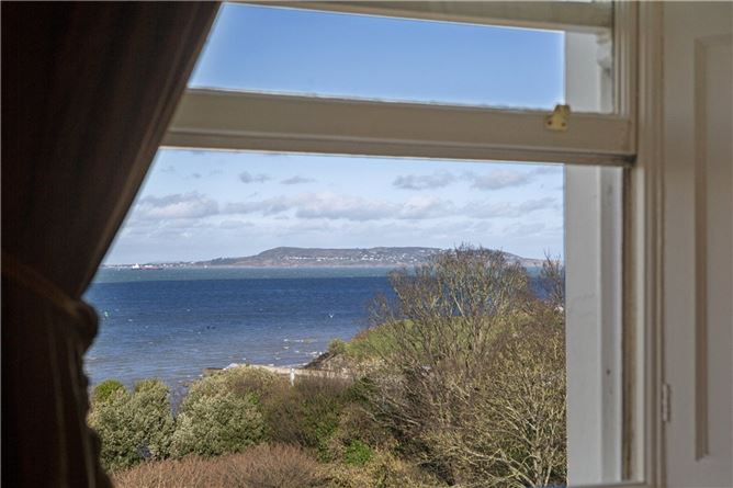 https://photos-a.propertyimages.ie/media/0/0/8/4909800/dd7682c8-db90-4ea5-a502-09ab5af44543_l.jpg