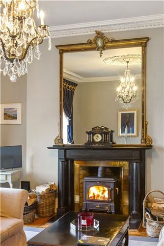 https://photos-a.propertyimages.ie/media/0/0/8/4909800/dd7682c8-db90-4ea5-a502-09ab5af44543_l.jpg