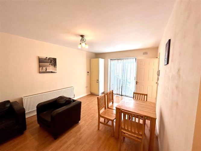 102 Block C, An Tsean Mhargadh, Greenlanes, Drogheda, Louth