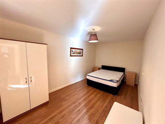 102 Block C, An Tsean Mhargadh, Greenlanes, Drogheda, Louth