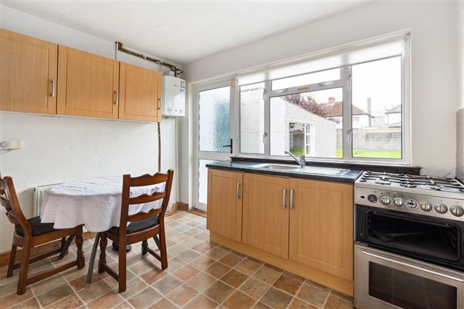 26 Ashtown Grove, Navan Road, Dublin 7