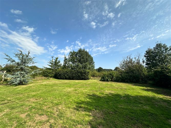 Old Road, Coolbawn, Castlecomer, Co. Kilkenny
