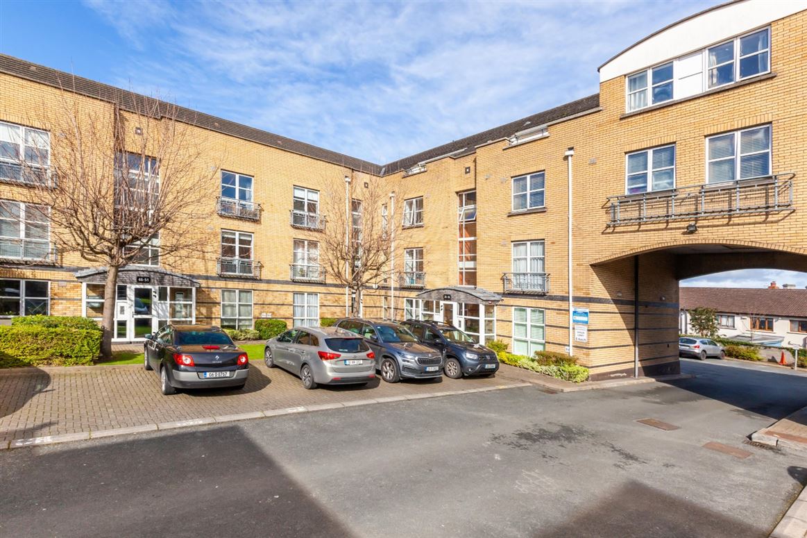 36 St Peter's Square, Phibsboro, Dublin 7