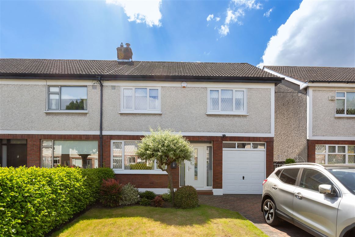 8 Clonkeen Grove, Dun Laoghaire, County Dublin