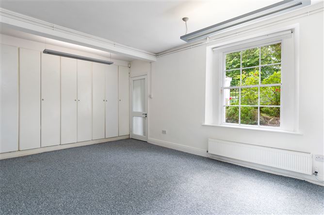 17 Brighton Square, Rathgar, Dublin 6