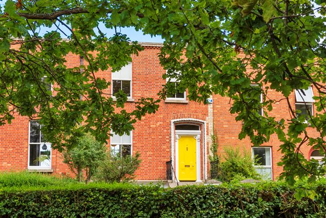 17 Brighton Square, Rathgar, Dublin 6