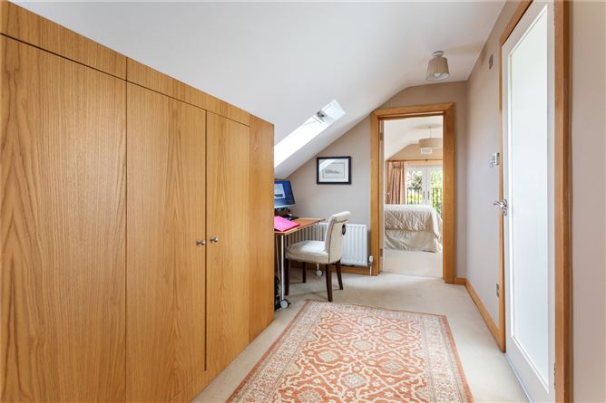 21 Leinster Lawn, Clonskeagh, Dublin 14