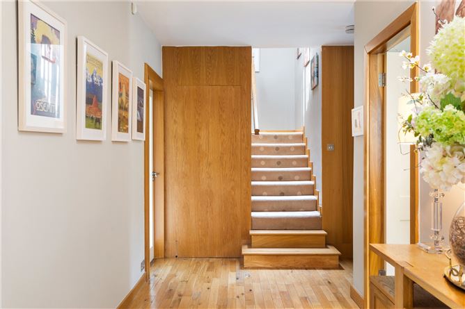 21 Leinster Lawn, Clonskeagh, Dublin 14
