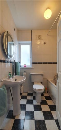 1 Silverbrook, Mountmellick, Co. Laois