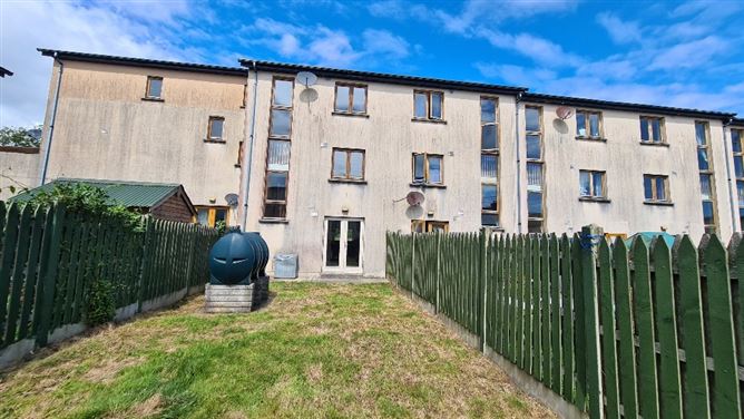 31 The Green, Clonard Village, Wexford Town