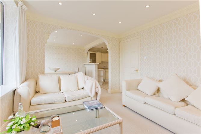 38 Killiney Hill Park, Killiney, Co. Dublin