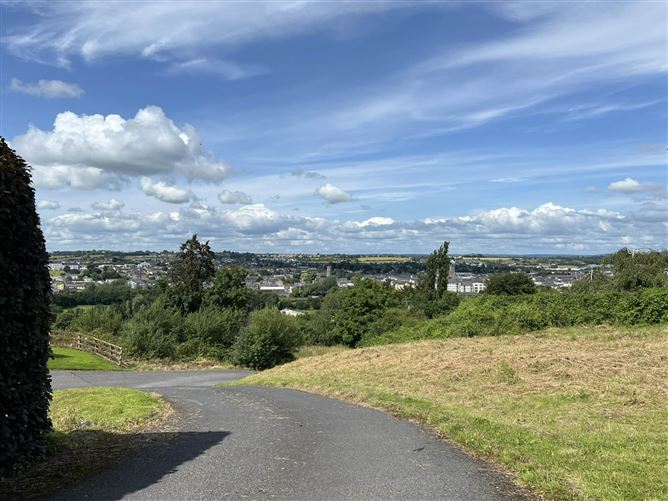 Scrouthea East, Clonmel, County Tipperary