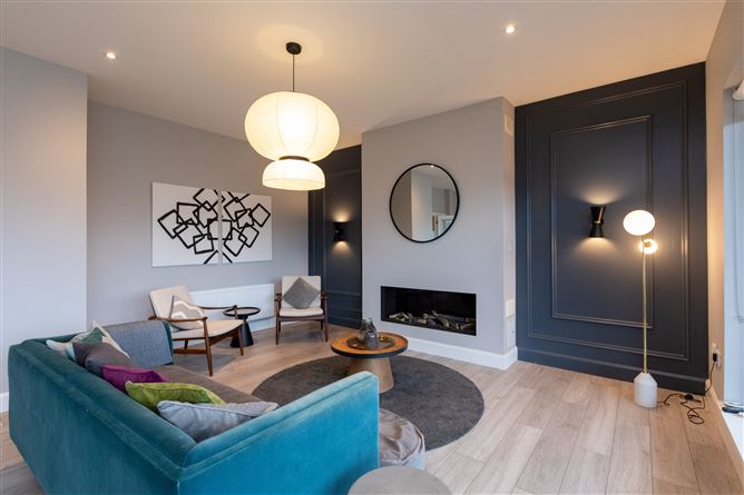 22 East Courtyard, Tullyvale, Cabinteely, Dublin 18, Cherrywood, County Dublin