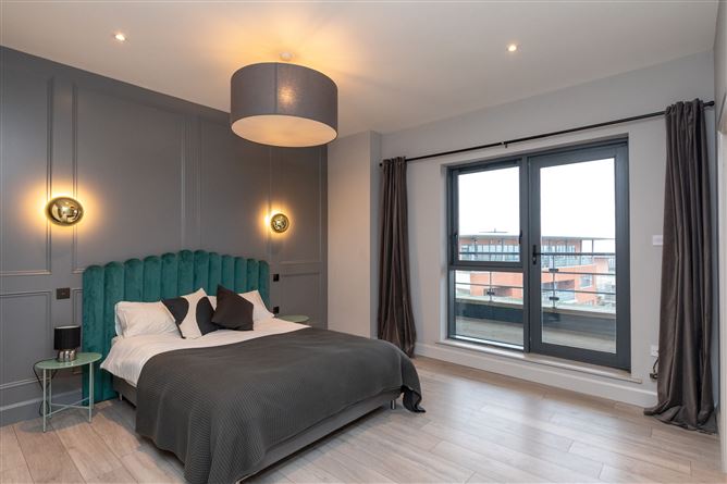 22 East Courtyard, Tullyvale, Cabinteely, Dublin 18, Cherrywood, County Dublin