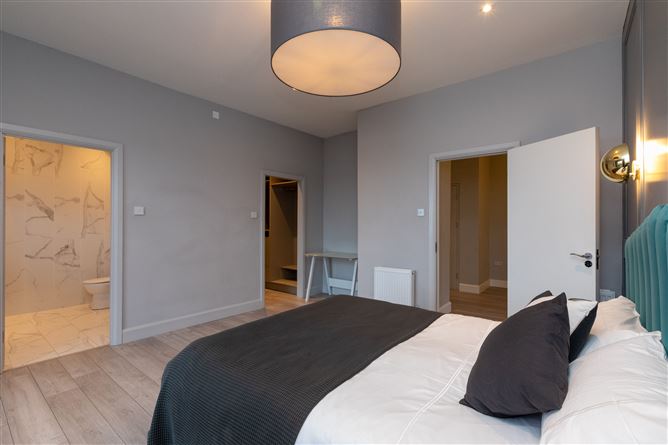 22 East Courtyard, Tullyvale, Cabinteely, Dublin 18, Cherrywood, County Dublin