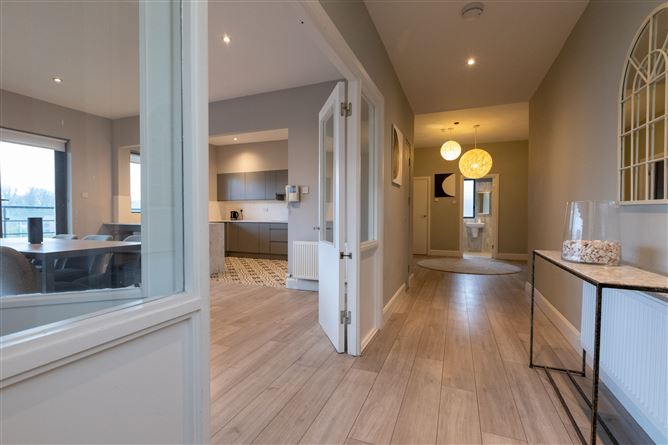 22 East Courtyard, Tullyvale, Cabinteely, Dublin 18, Cherrywood, County Dublin