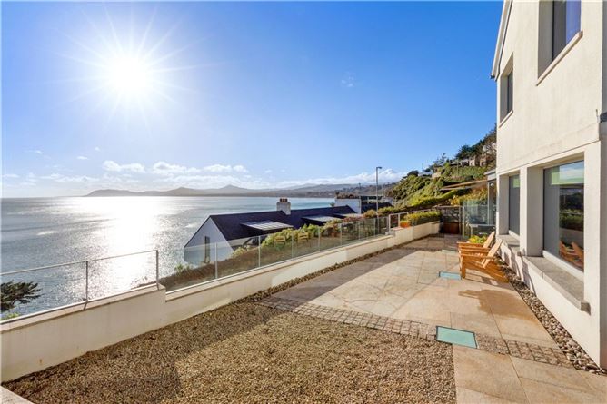 https://photos-a.propertyimages.ie/media/0/0/9/4918900/b59781aa-db72-4bab-b8e5-30349770eb6f_l.jpg