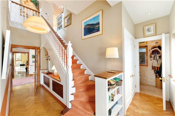 https://photos-a.propertyimages.ie/media/0/0/9/4918900/b59781aa-db72-4bab-b8e5-30349770eb6f_l.jpg
