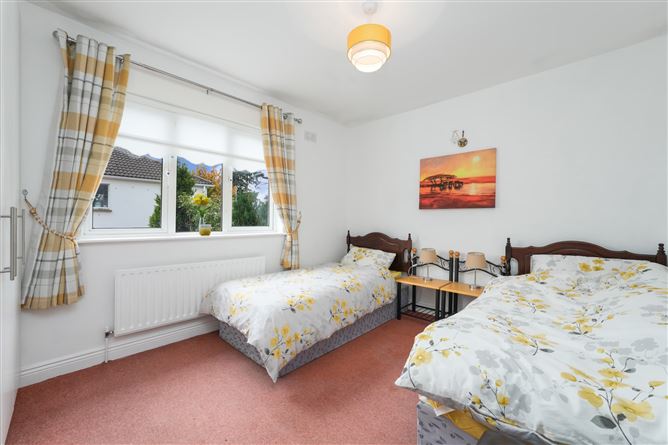 4 Liffey Downs, Liffey Valley Park, Lucan, County Dublin, Ireland