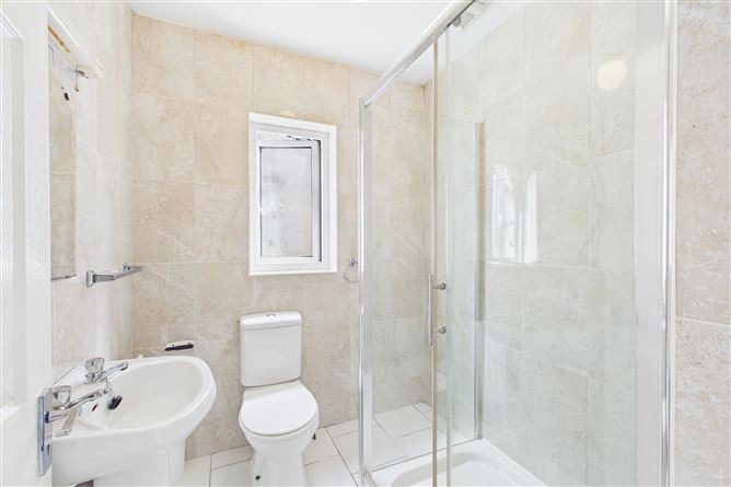 Photo 16 of 19 — 37 Gleann Dara, Bishop O`Donnell Road, Rahoon, Galway