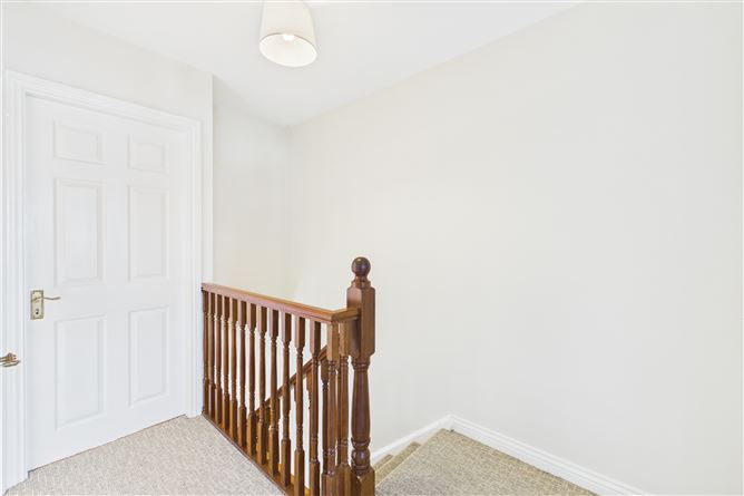 Photo 10 of 19 — 37 Gleann Dara, Bishop O`Donnell Road, Rahoon, Galway