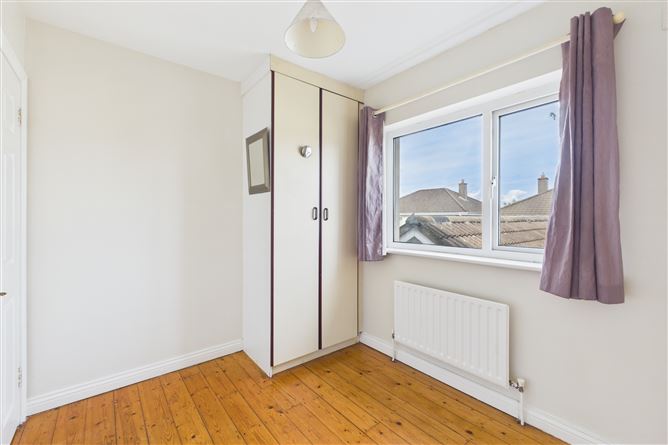 Photo 15 of 19 — 37 Gleann Dara, Bishop O`Donnell Road, Rahoon, Galway