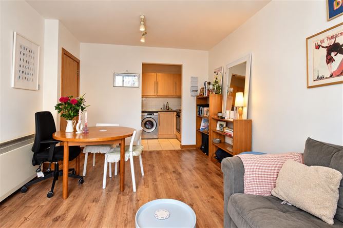 Apt 84 Parkgate Place, Parkgate Street, South City Centre - D8, Dublin 8