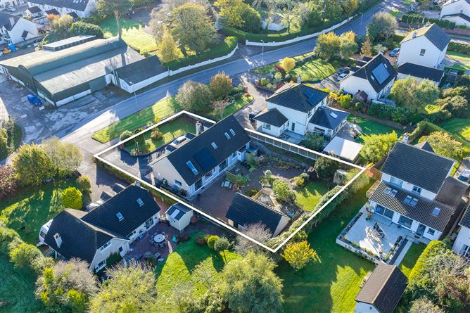 2 Rosehill, Carrigaline, Cork