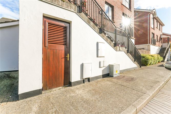 16 Hansted Way, Lucan, Co. Dublin