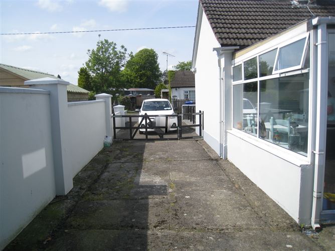 18 St Patricks Tce, Edgeworthstown, Longford