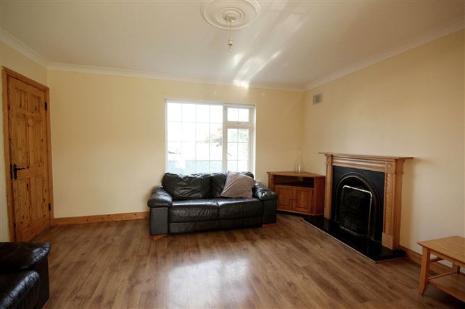 24 Parkview, Ballyjamesduff, Co.Cavan