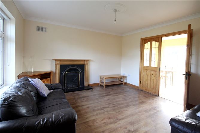 24 Parkview, Ballyjamesduff, Co.Cavan