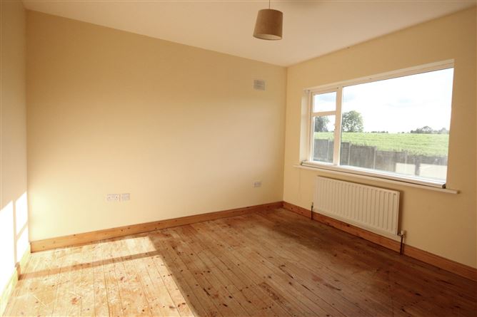 24 Parkview, Ballyjamesduff, Co.Cavan