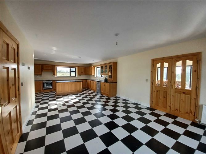 Toberroe, Kilconly, Tuam, Co. Galway