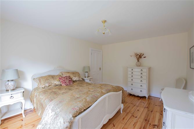 9 Brookfield, Haggardstown, Dundalk, Co. Louth, A91EY13, Blackrock, Louth