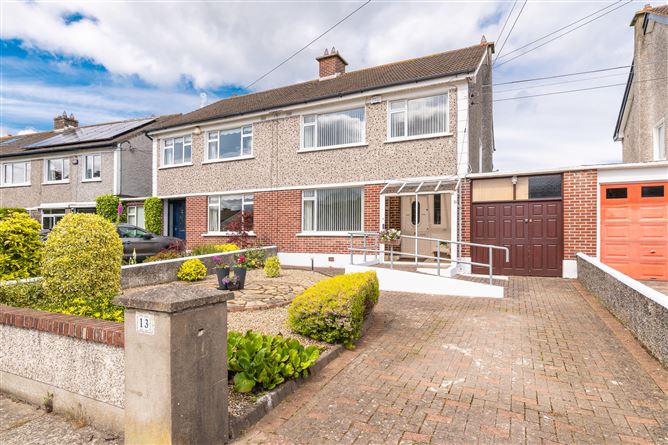 13 Woodlands Park, Glenageary, County Dublin