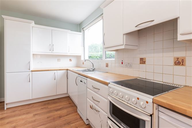 13 Woodlands Park, Glenageary, County Dublin