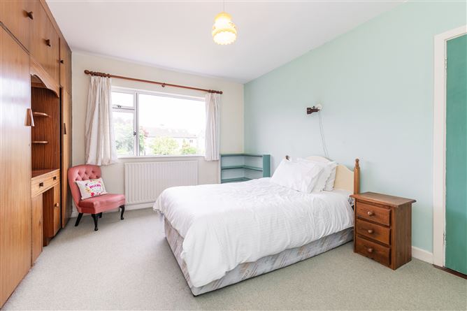 13 Woodlands Park, Glenageary, County Dublin