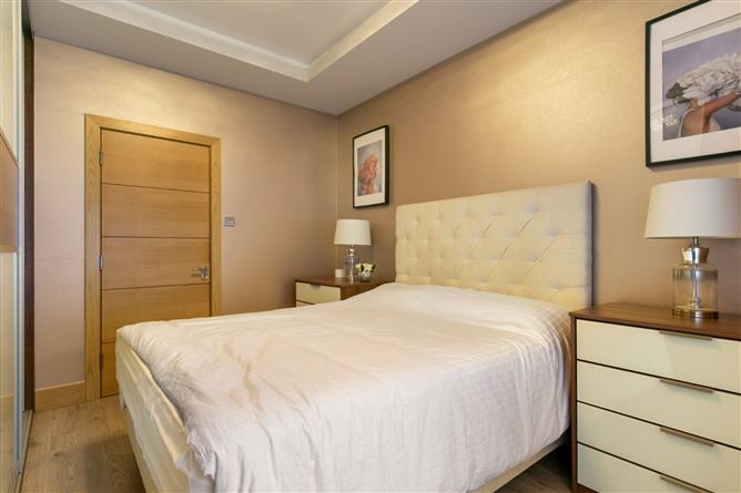 24 Adelphi House, Upper George's Street, Dun Laoghaire, Co. Dublin