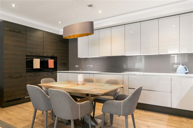 24 Adelphi House, Upper George's Street, Dun Laoghaire, Co. Dublin