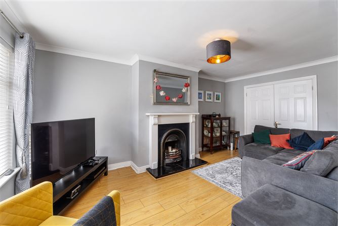 10 Scribblestown Grove, Finglas, Dublin 11