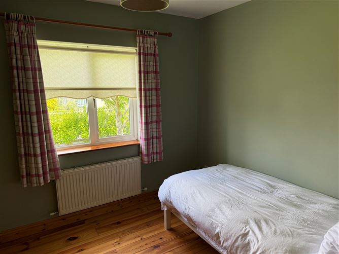 No. 2 Milltown, Dingle, Kerry