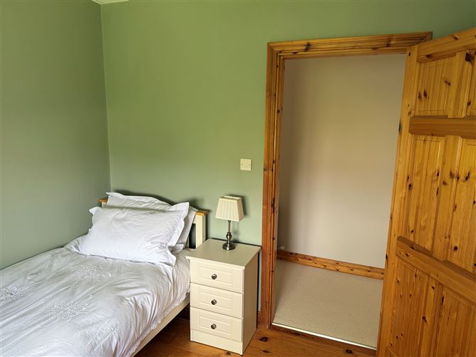 No. 2 Milltown, Dingle, Kerry