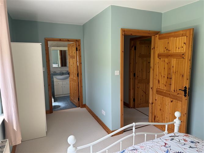 No. 2 Milltown, Dingle, Kerry