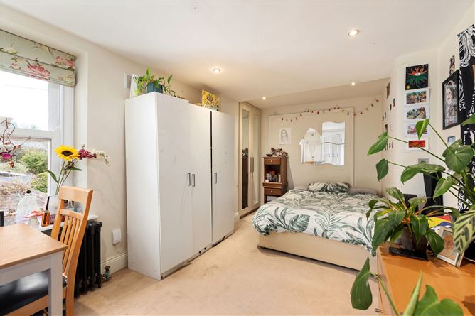 48 Kenilworth Square South, Rathgar, Dublin 6