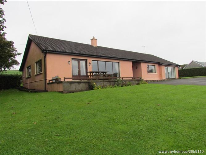 Main image for Carrigilihy (available to Jun 19), Union Hall, West Cork