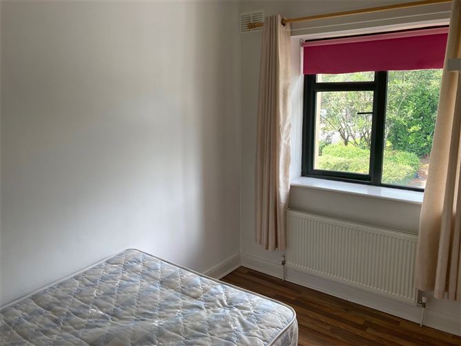 44 Greenfields, Lanesborough Road, Roscommon, Co. Roscommon