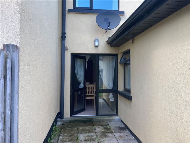 44 Greenfields, Lanesborough Road, Roscommon, Co. Roscommon
