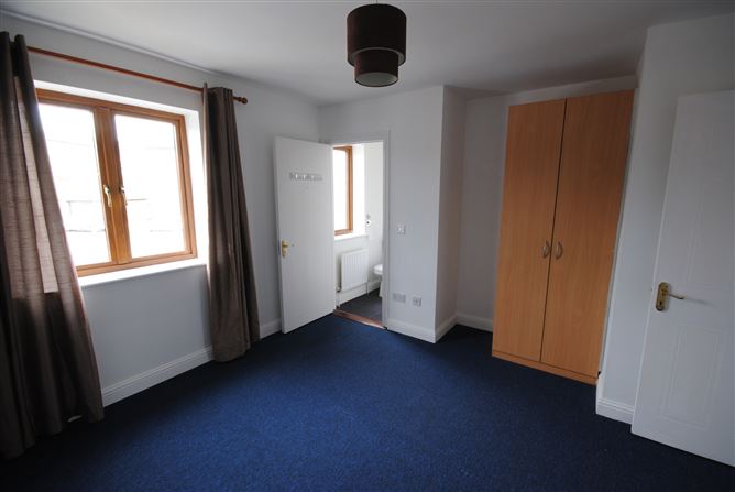 52 Clonard Village, Wexford Town