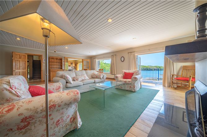 Rossdoon, Reenmeen East, Glengarriff, Cork